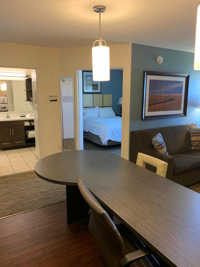 Candlewood Suites Fargo-North Dakota State University By Ihg Zewnętrze zdjęcie